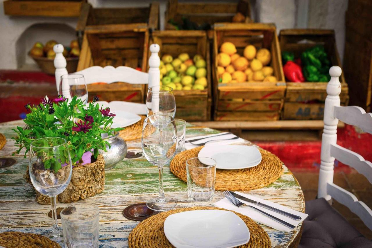 ماربيا The Farm Lodge المظهر الخارجي الصورة